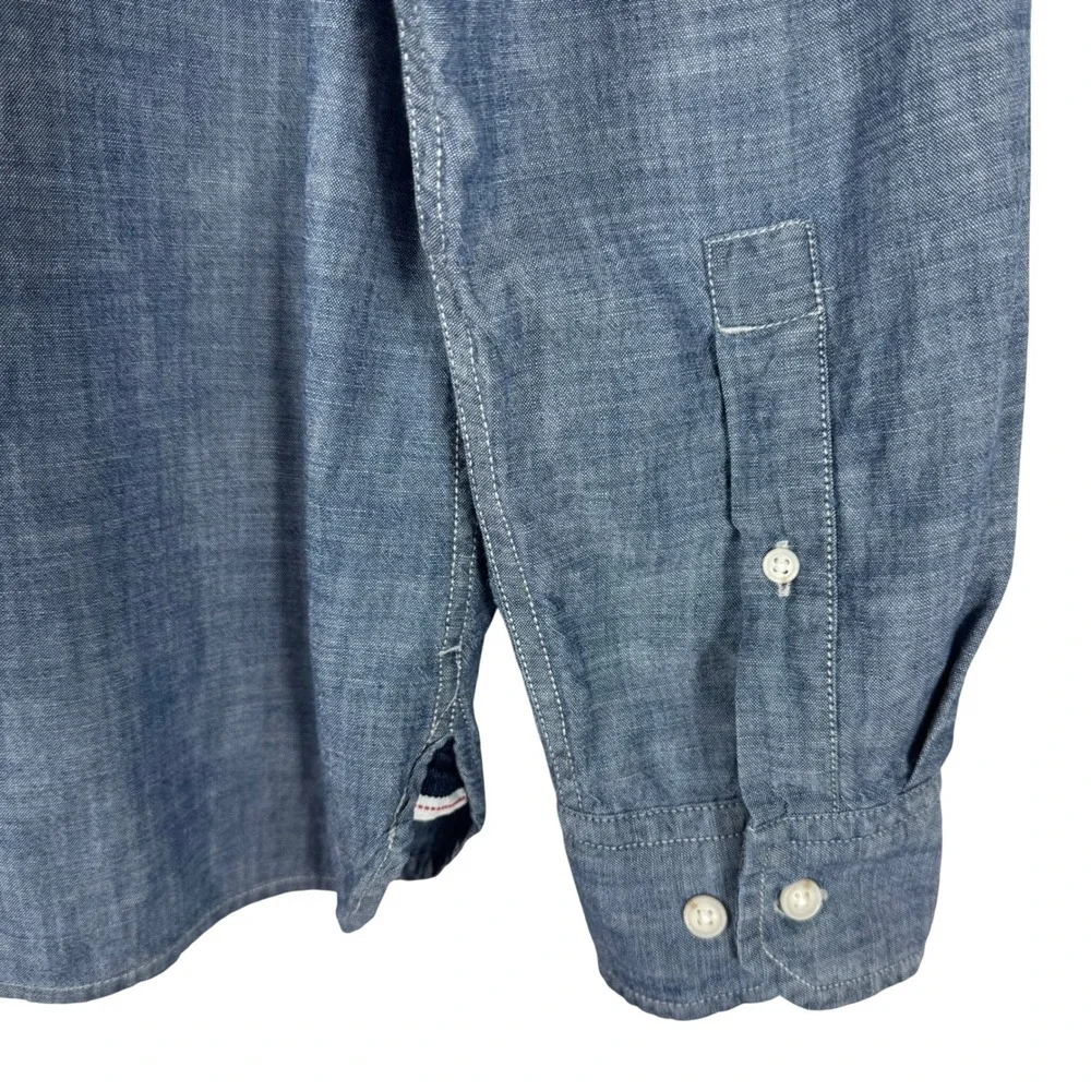 Banana Republic Cotton Chambray Camden Fit Button Down Shirt Mens Large Blue